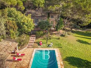 Vente maison 8 pièces Saint-Raphaël 83