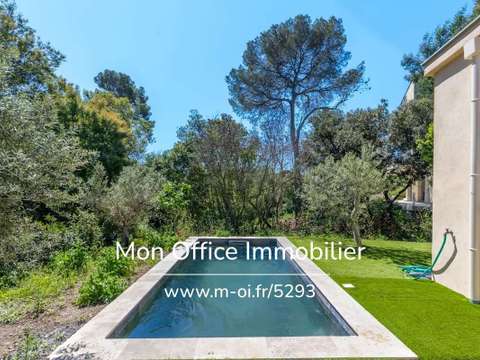 Vente maison 6 pièces Saint-Raphaël 83