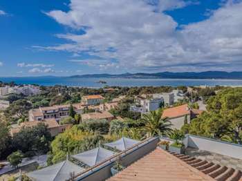 Vente maison 8 pièces Saint-Raphaël 83