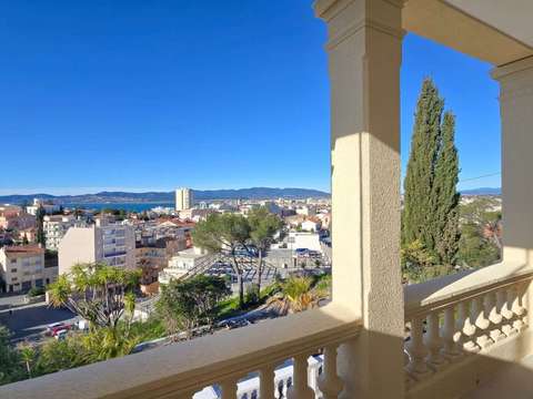 Vente maison 6 pièces Saint-Raphaël 83