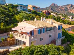 Vente Maison 5 chambresSaint-Raphaël