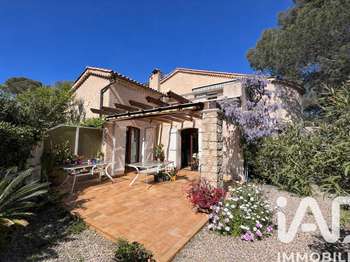 Vente maison 5 pièces Saint-Raphaël 83