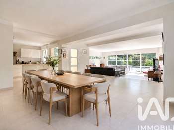 Vente maison 5 pièces Saint-Raphaël 83