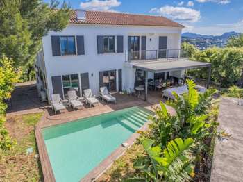 Vente maison 5 pièces Saint-Raphaël 83