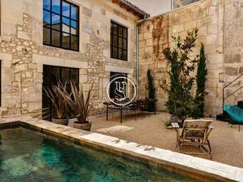 Vente maison 9 pièces Saint-Rémy-de-Provence 13