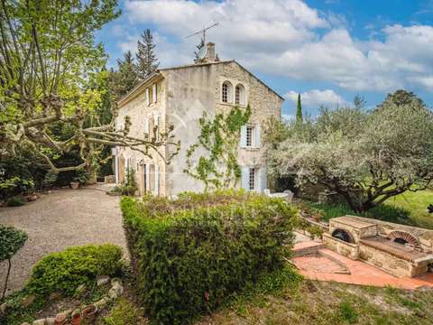 Vente maison 6 pièces Saint-Rémy-de-Provence 13