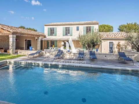 Vente maison 9 pièces Saint-Rémy-de-Provence 13