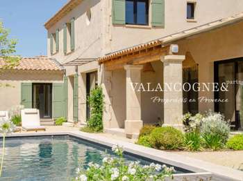 Vente Maison 6 piècesSaint-Rémy-de-Provence