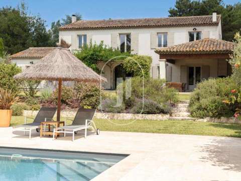Vente maison 5 pièces Saint-Rémy-de-Provence 13