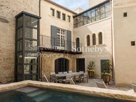 Vente maison 8 pièces Saint-Rémy-de-Provence 13
