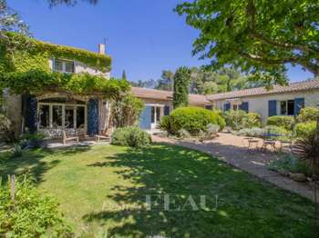 Vente maison 9 pièces Saint-Rémy-de-Provence 13