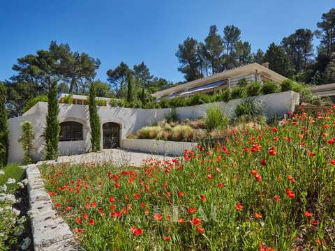 Vente maison 8 pièces Saint-Rémy-de-Provence 13