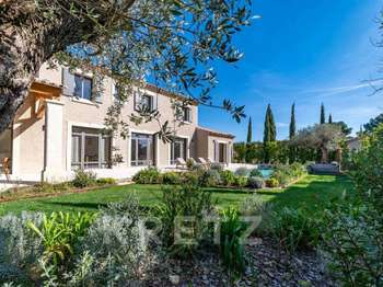 Vente maison 8 pièces Saint-Rémy-de-Provence 13