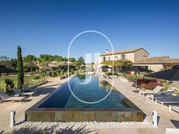 Vente Maison 5 chambresSaint-Rémy-de-Provence