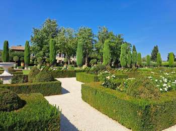 Maison 19 pièces 600 m² · à Saint-Rémy-de-Provence · 600 m² · 3 820 000 €