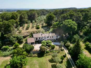 Vente maison 8 pièces Saint-Rémy-de-Provence 13