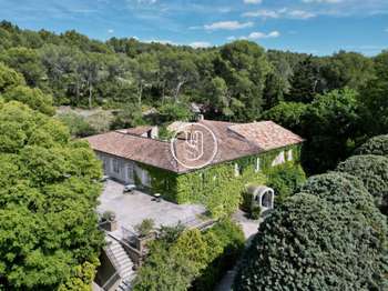 Vente Maison 37 chambresSaint-Rémy-de-Provence