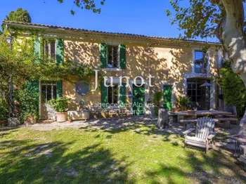 Vente Maison 4 chambresSaint-Rémy-de-Provence