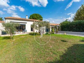 Vente Maison 4 chambresSaint-Rémy-de-Provence