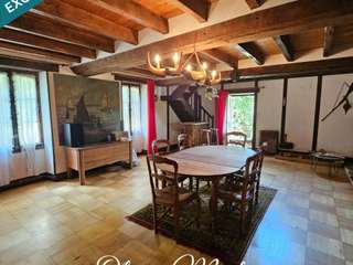 Vente maison 8 pièces