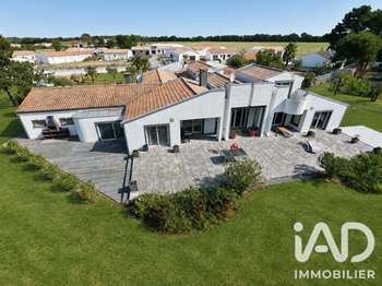Vente maison 8 pièces Vente maison 8 pièces