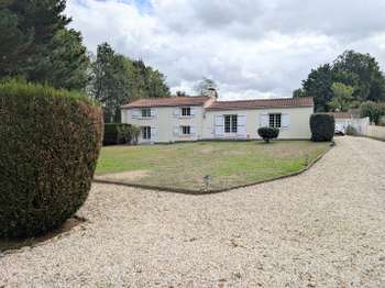 Vente maison 5 pièces Saint-Révérend 85