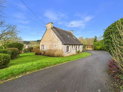 Vente maison 5 pièces Saint-Rivoal 29