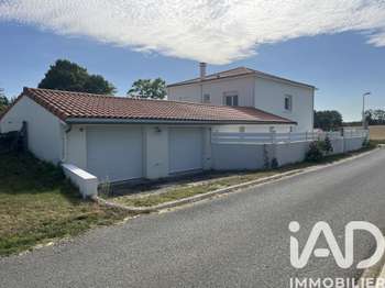 Vente maison 7 pièces Saint-Romain-de-Benet 17