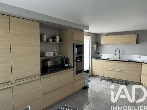 Vente maison 7 pièces Saint-Romain-de-Benet 17