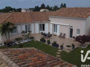 Vente Maison 7 piècesSaint-Romain-de-Benet