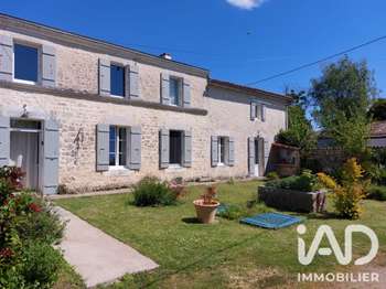 Vente Maison 8 chambresSaint-Romain-de-Benet