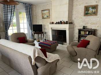 Vente Maison 7 piècesSaint-Romain-de-Benet