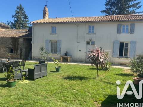 Vente maison 8 pièces Saint-Romans-lès-Melle 79