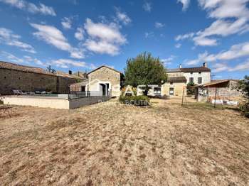 Maison 5 pièces 138 m² · à Saint-Romans-lès-Melle · 138 m² · 245 000 €