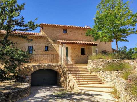 Vente maison 4 pièces Saint-Saturnin-lès-Apt 84