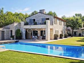 Vente Maison 5 chambresSaint-Saturnin-lès-Apt