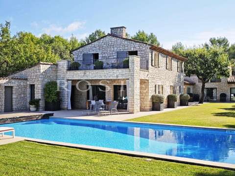 Vente maison 9 pièces Saint-Saturnin-lès-Apt 84