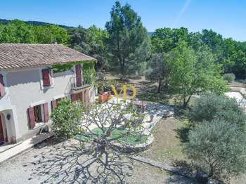Vente maison 5 pièces Saint-Saturnin-lès-Apt 84