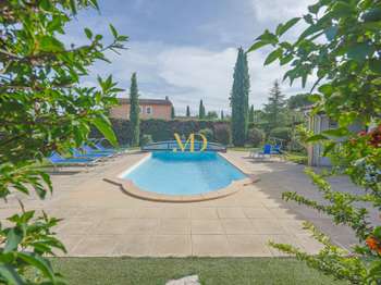 Vente maison 9 pièces Saint-Saturnin-lès-Apt 84