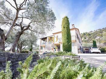 Vente maison 6 pièces Saint-Saturnin-lès-Apt 84