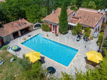 Vente maison 6 pièces Saint-Saturnin-lès-Apt 84