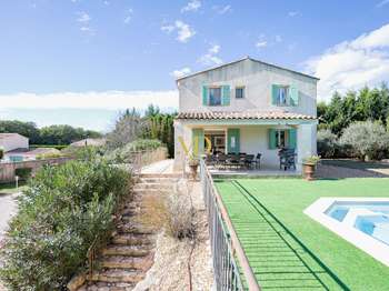 Maison 5 pièces 105 m² · à Saint-Saturnin-lès-Apt · 105 m² · 550 000 €