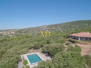 Vente maison 5 pièces Saint-Saturnin-lès-Apt 84