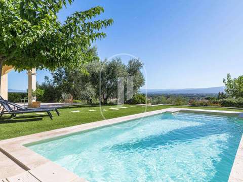 Vente maison 4 pièces Saint-Saturnin-lès-Avignon 84