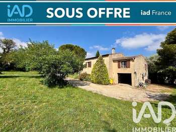 Vente maison 4 pièces Saint-Saturnin-lès-Avignon 84