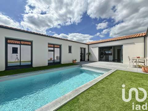 Vente maison 6 pièces Saint-Sauveur-d'Aunis 17