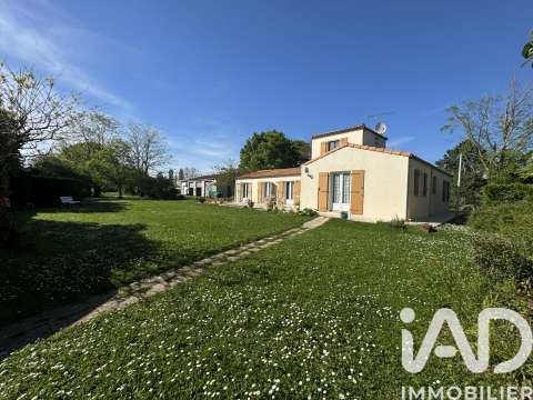 Vente maison 5 pièces Saint-Sauveur-d'Aunis 17