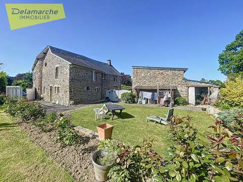 Vente maison 9 pièces Saint-Sauveur-la-Pommeraye 50