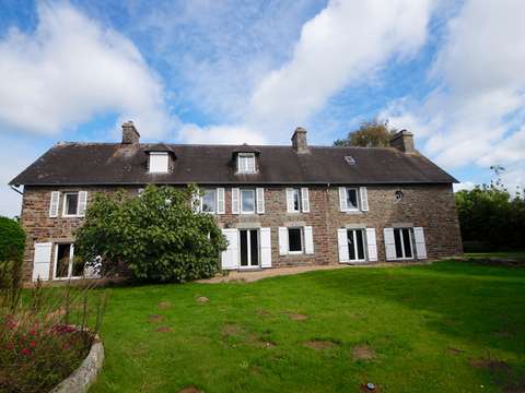 Vente maison 10 pièces Saint-Sauveur-la-Pommeraye 50