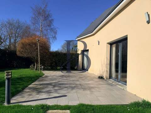 Vente maison 9 pièces Saint-Sauveur-la-Pommeraye 50